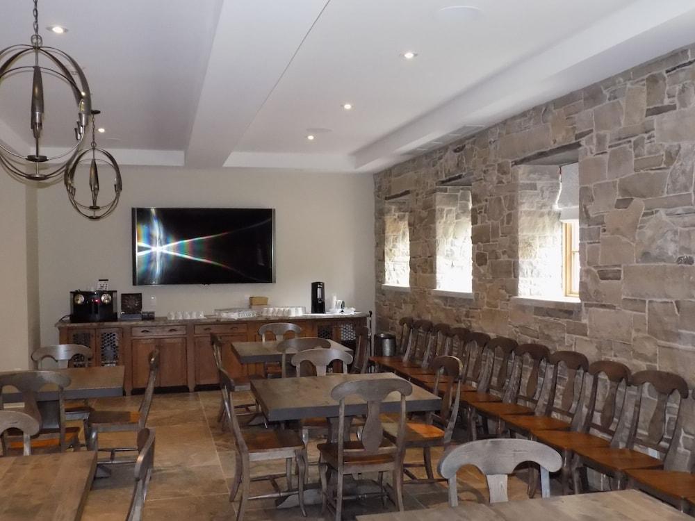 The Barracks Inn