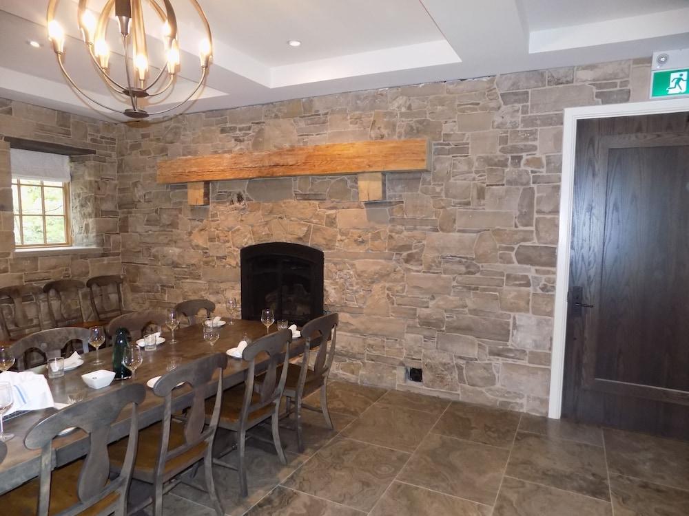 The Barracks Inn
