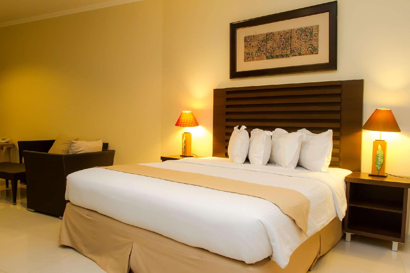 Bahamas Hotel & Resort Belitung
