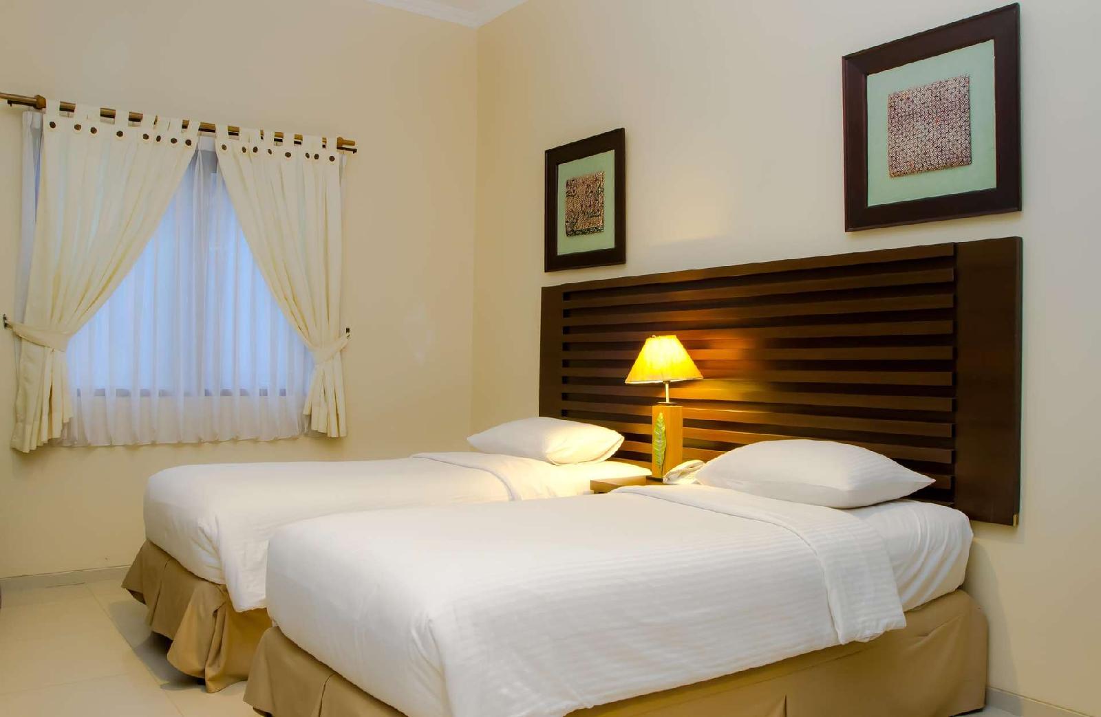 Bahamas Hotel & Resort Belitung