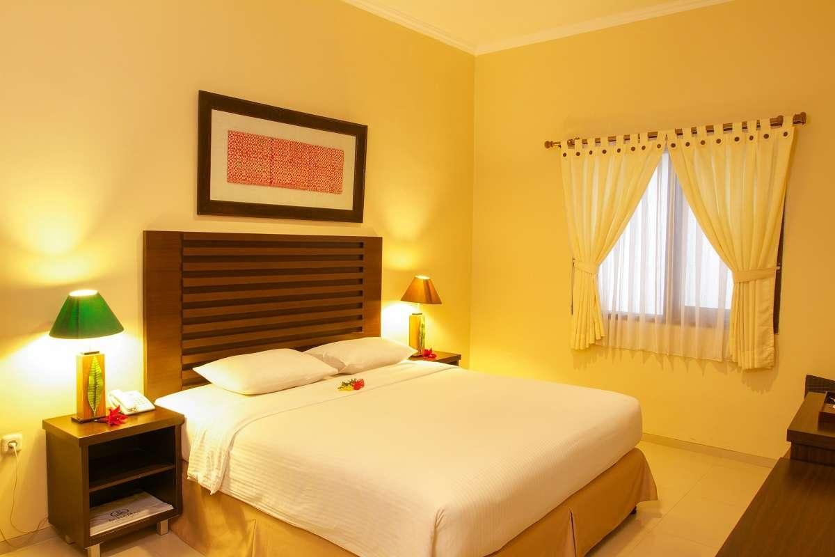 Bahamas Hotel & Resort Belitung