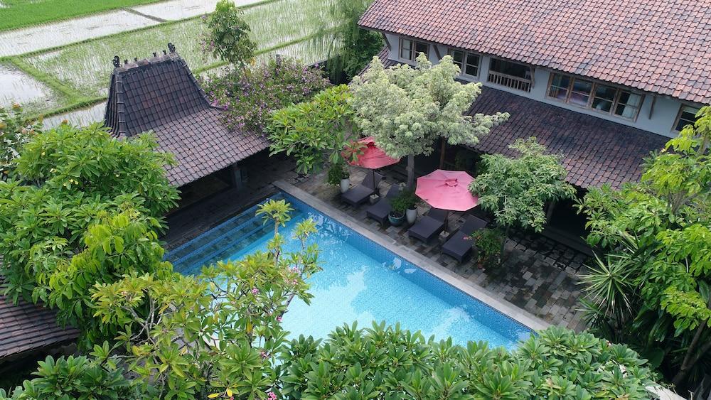 WARISAN Heritage Resort & Resto
