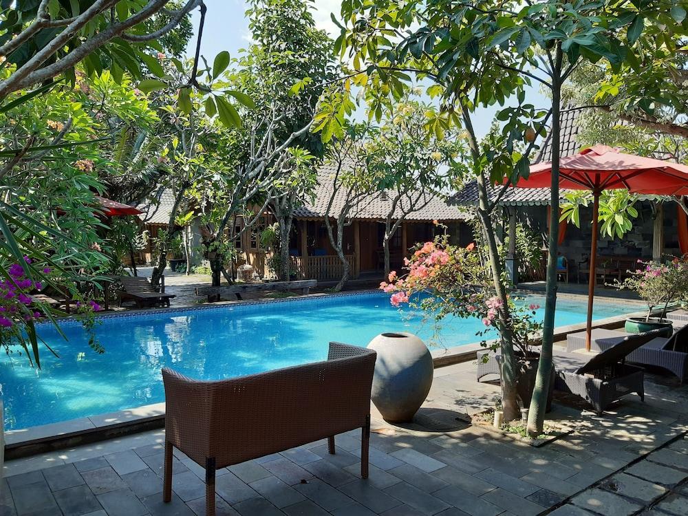WARISAN Heritage Resort & Resto