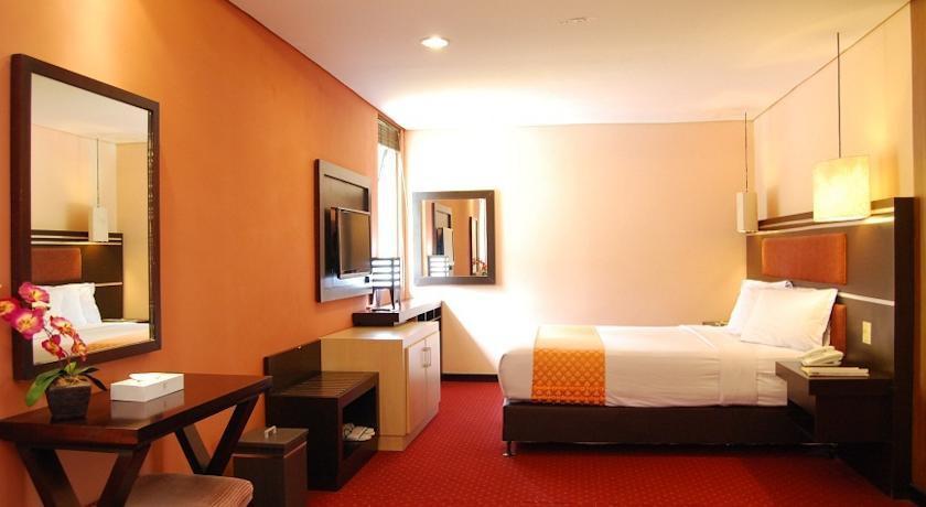 Royal Denai View Hotel