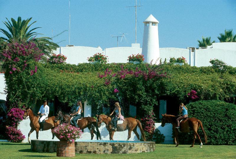 Le Castella Village