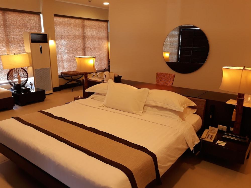 Hotel Kamana Sactuary Resort and Spa