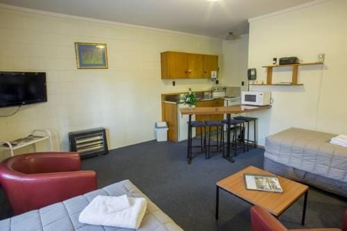 Elmore Lodge Motel