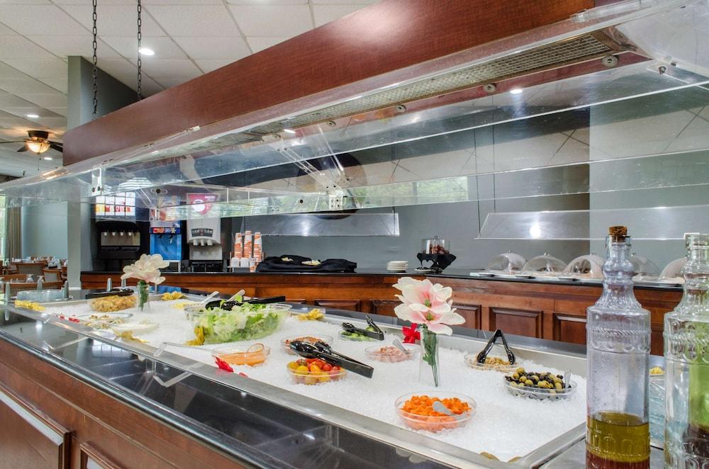 Suburban Extended Stay Hotel Shreveport Airport
