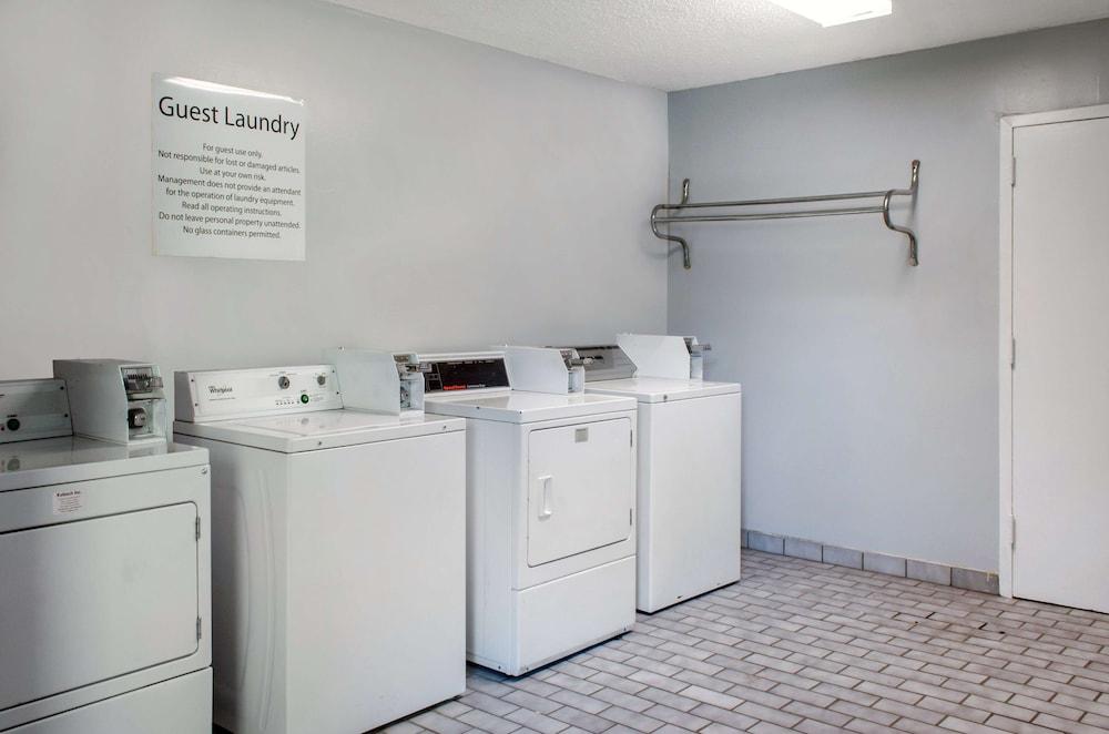 Suburban Extended Stay Hotel Shreveport Airport