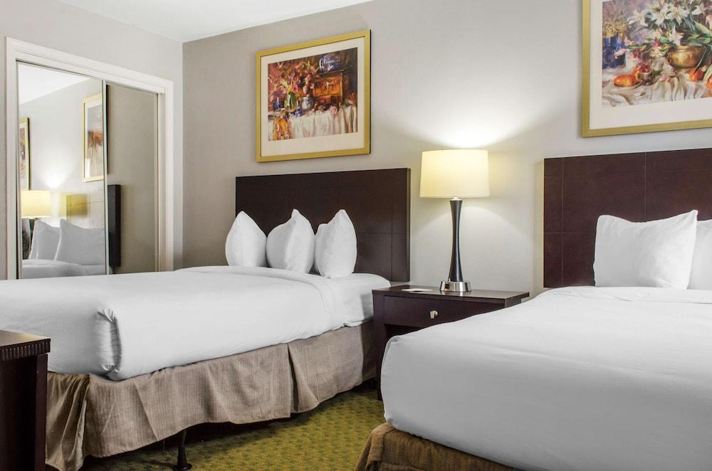 Suburban Extended Stay Hotel Shreveport Airport