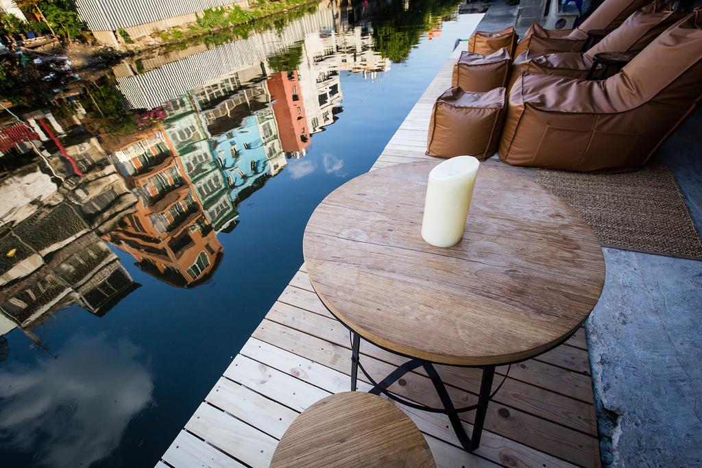 Canale Hostel