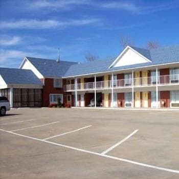 Blue Ribbon Inn Magnuson