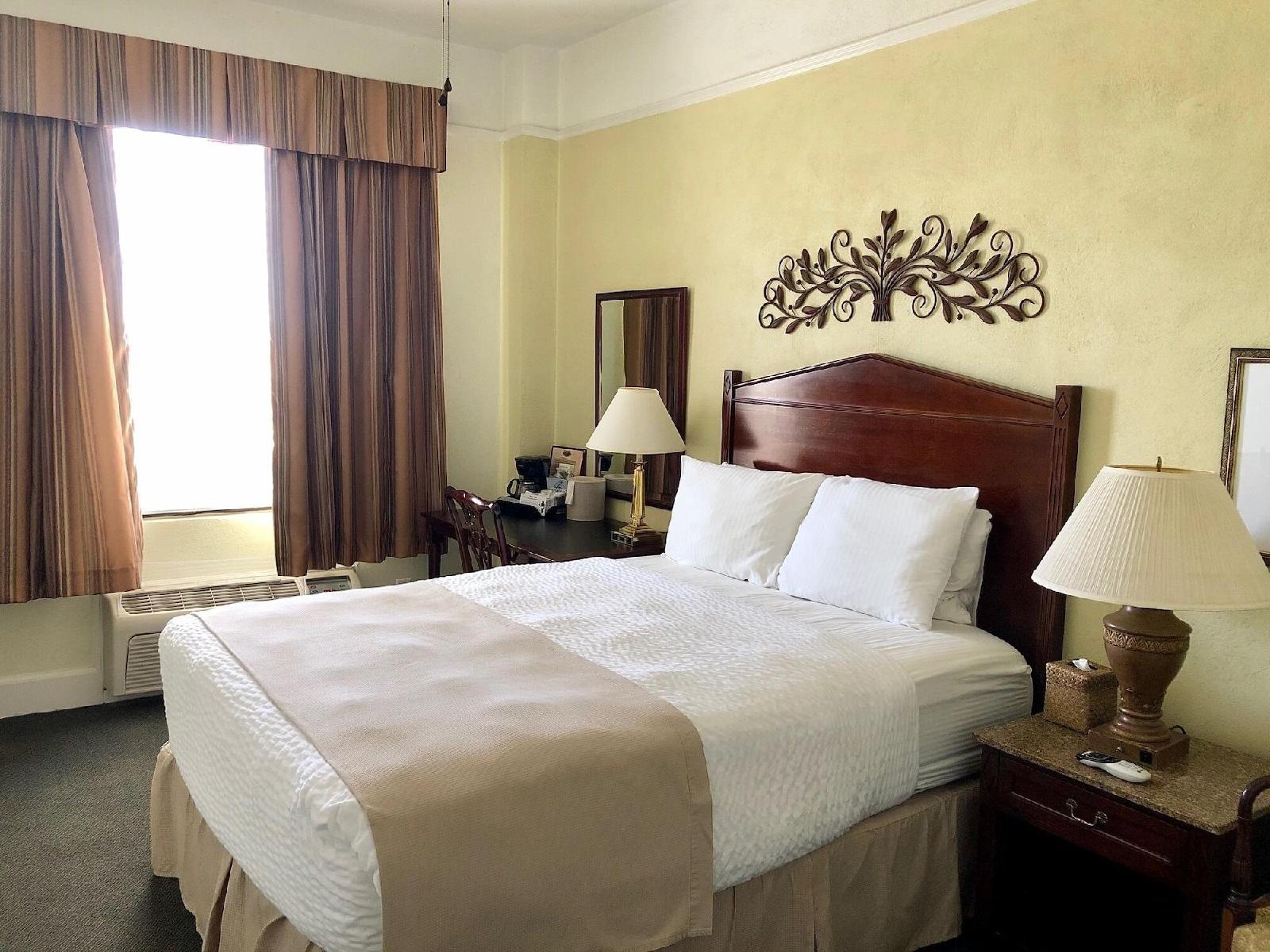 Hotel El Capitan