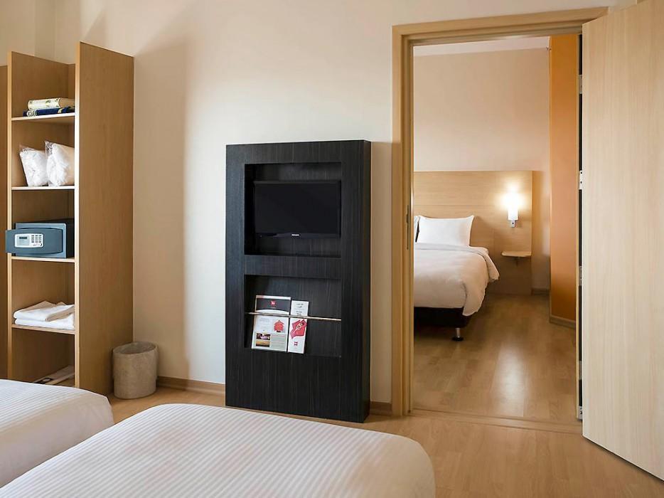 Remis Hotel