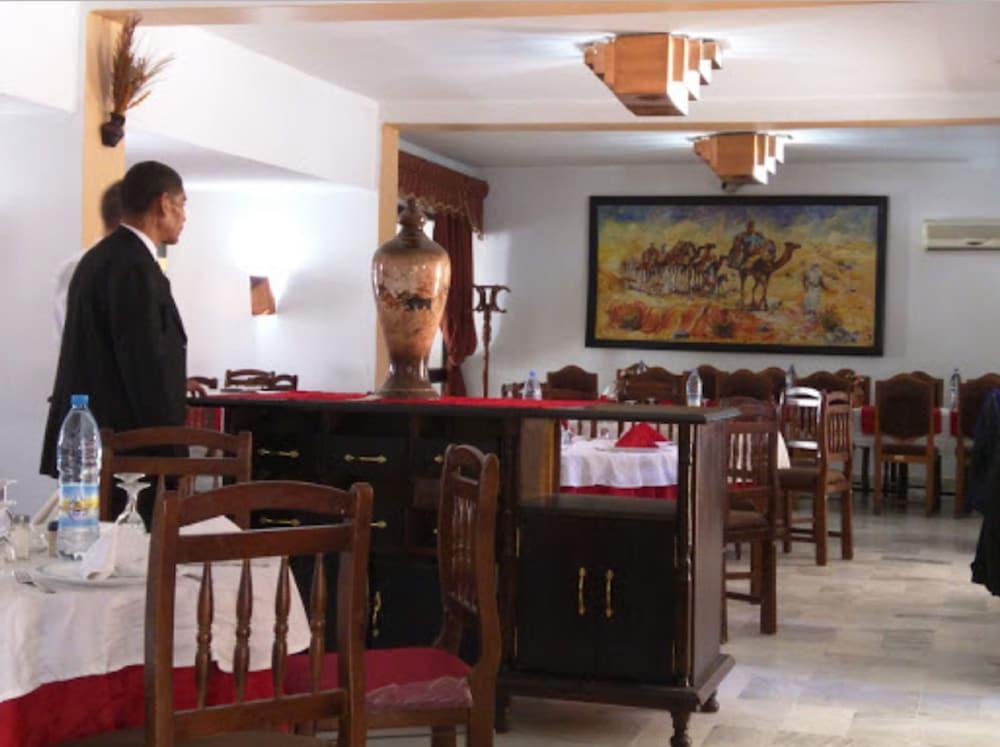 Hotel Antar