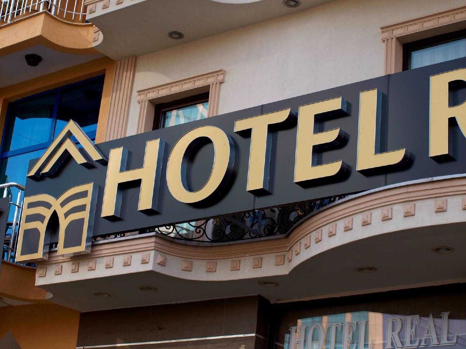 Real Hotel