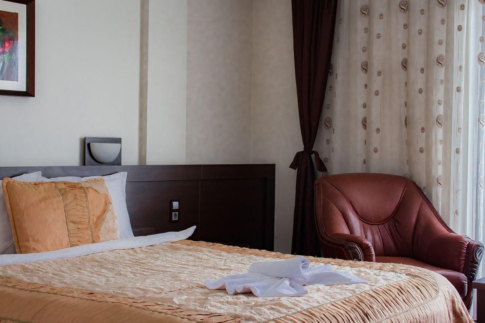 Real Hotel