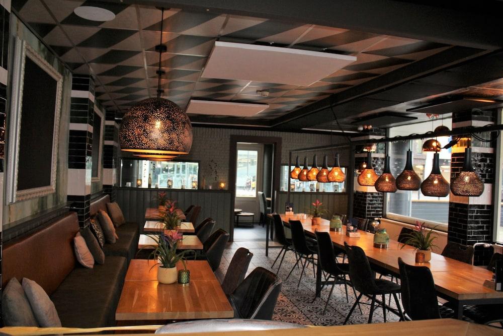 Hotel Restaurant de Jonge Heertjes