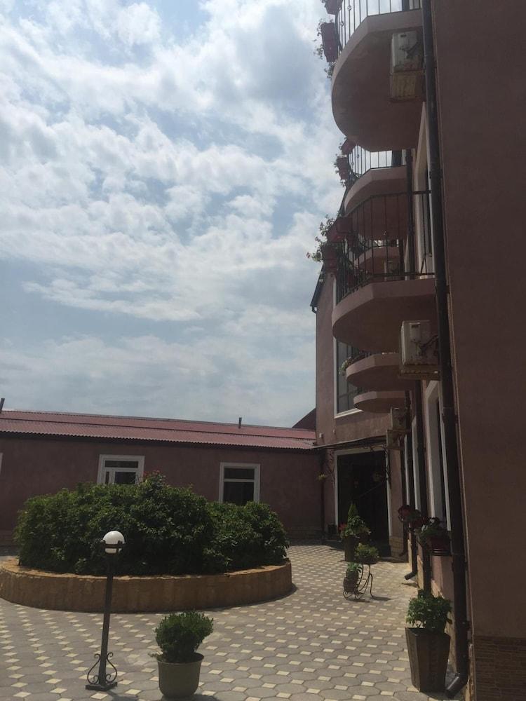 Lord Hotel