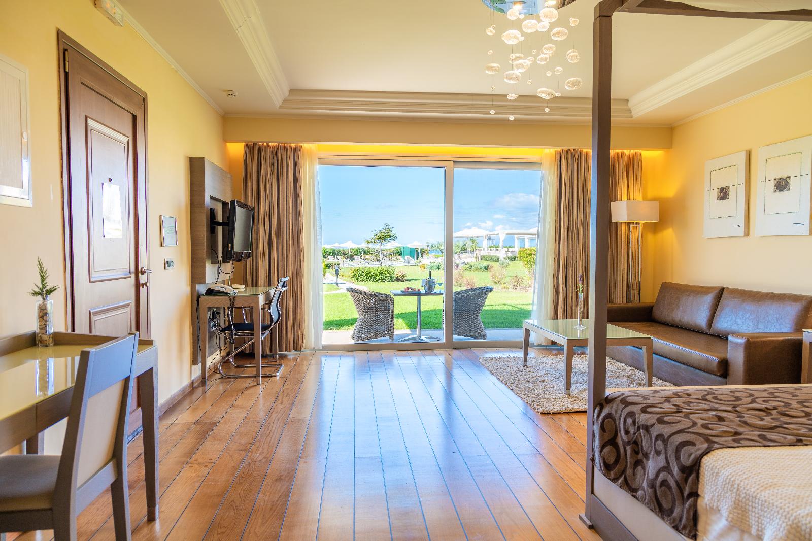 Restia Suites
