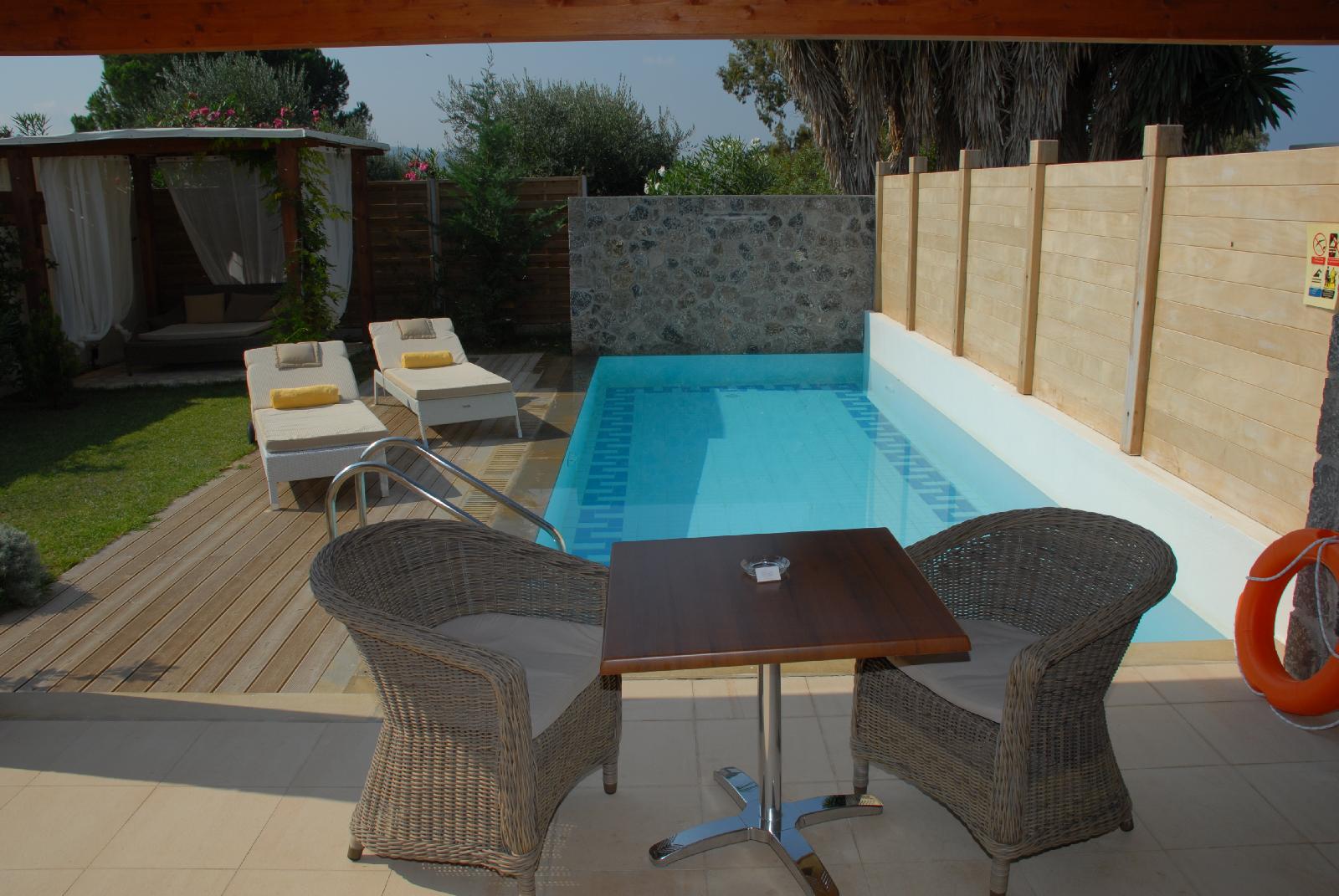 Restia Suites