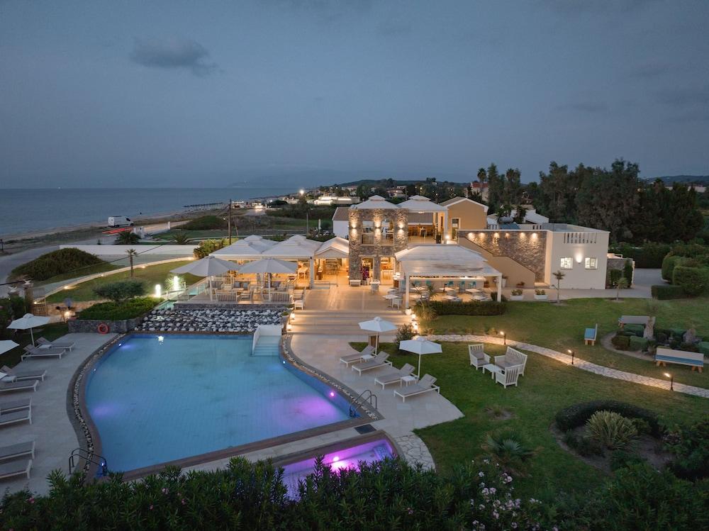 Restia Suites
