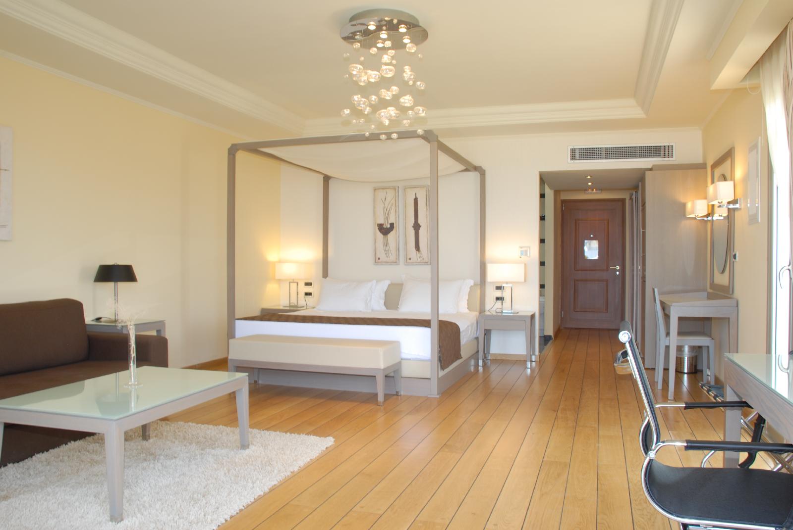 Restia Suites
