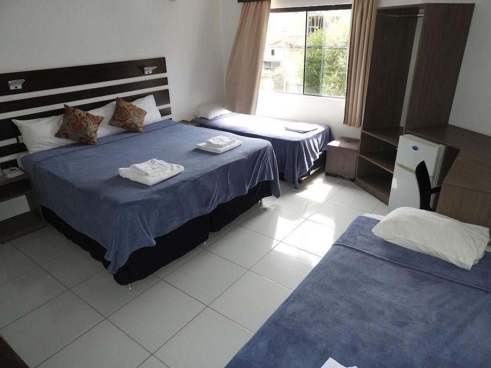 Hotel Puesta del Sol
