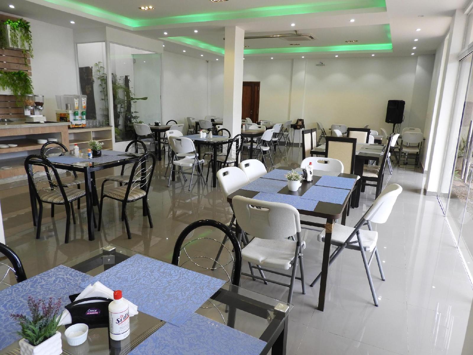 Hotel Puesta del Sol