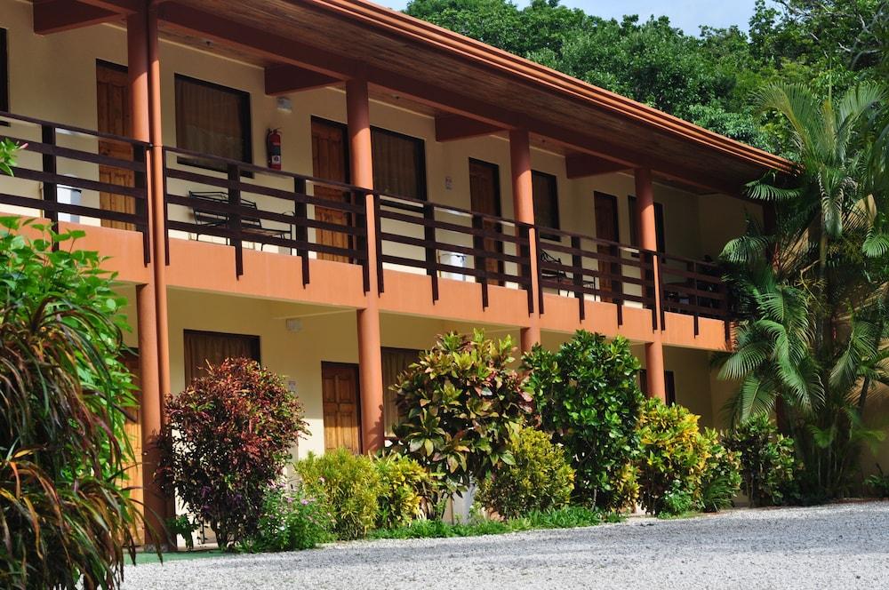Hotel Alkamar