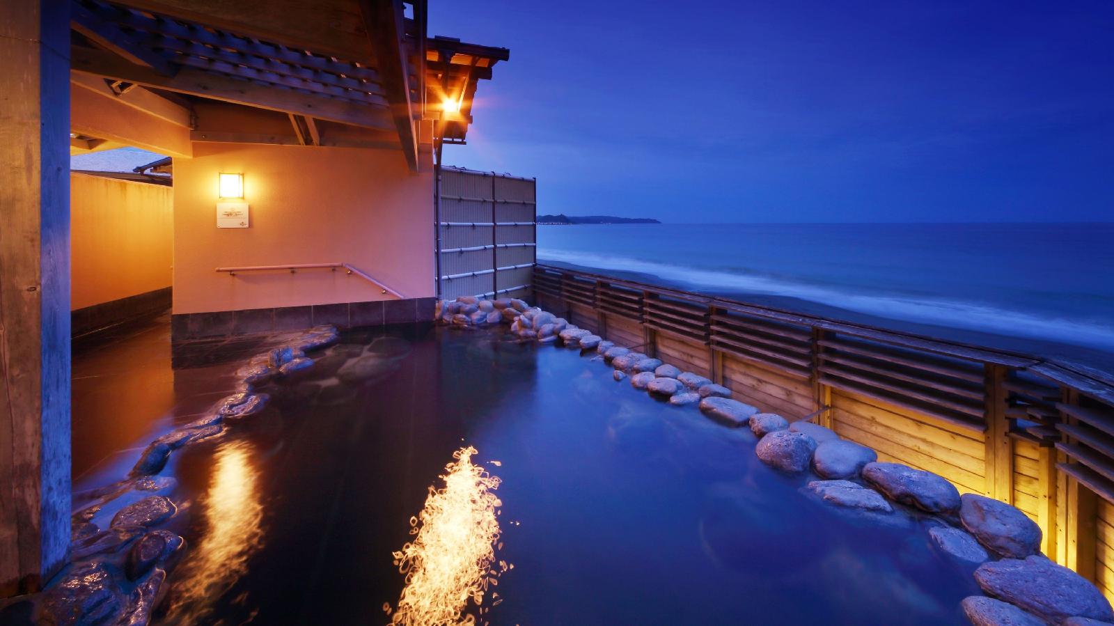 Kamogawa Grand Hotel