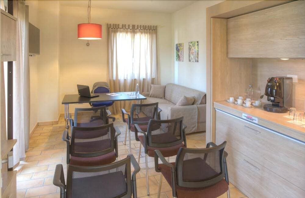 Villa Gens Camuria