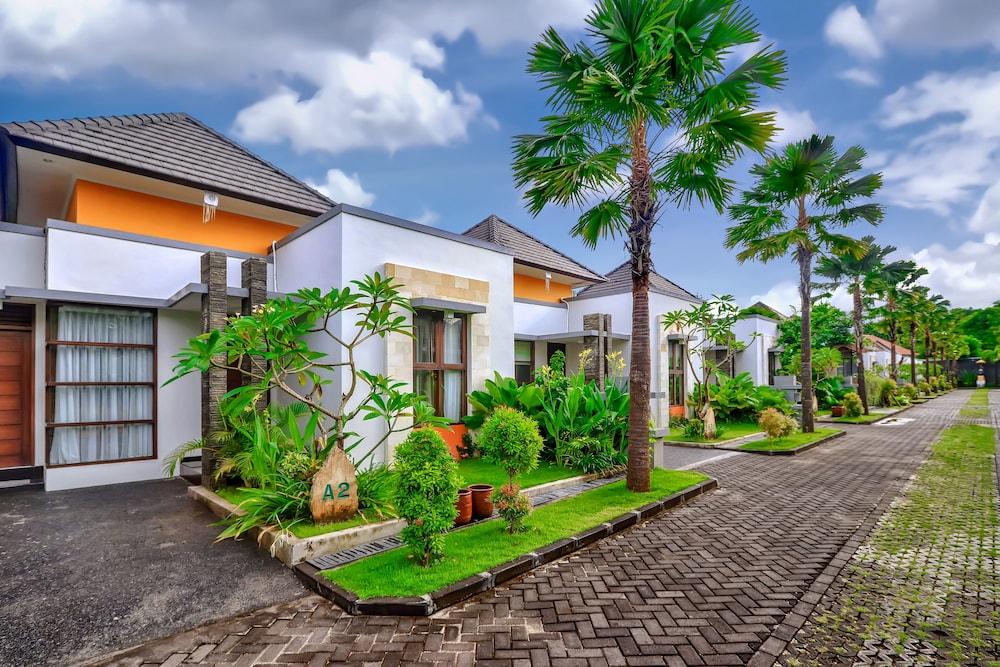 Villa Umah D’Kampoeng by Orange