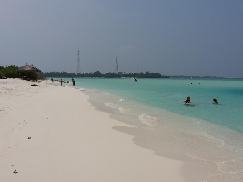Ras Village