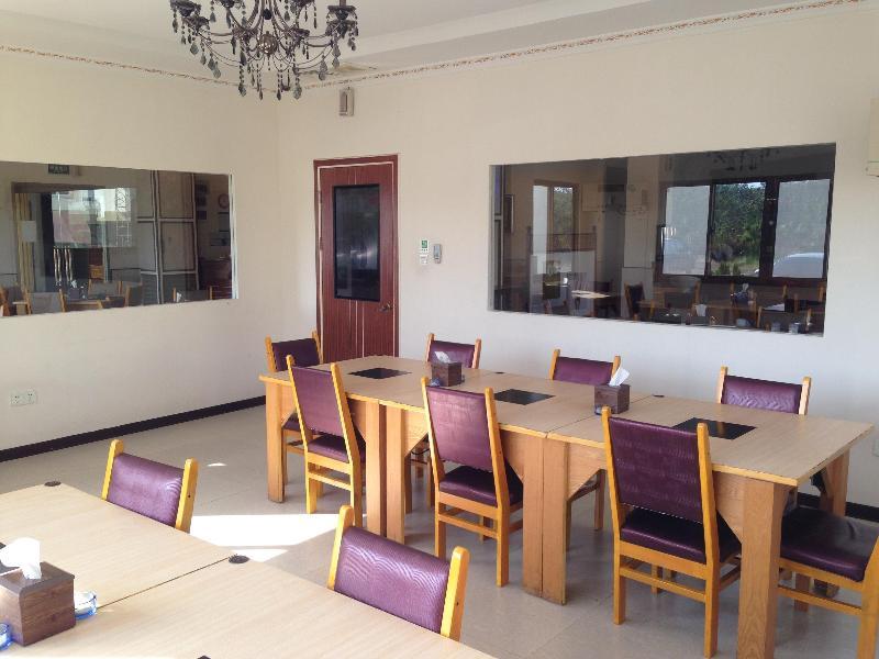 Grand Hoyah Hotel