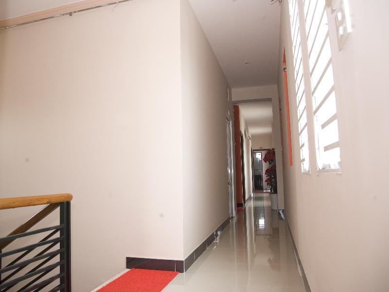 Ban Mai Hotel 66