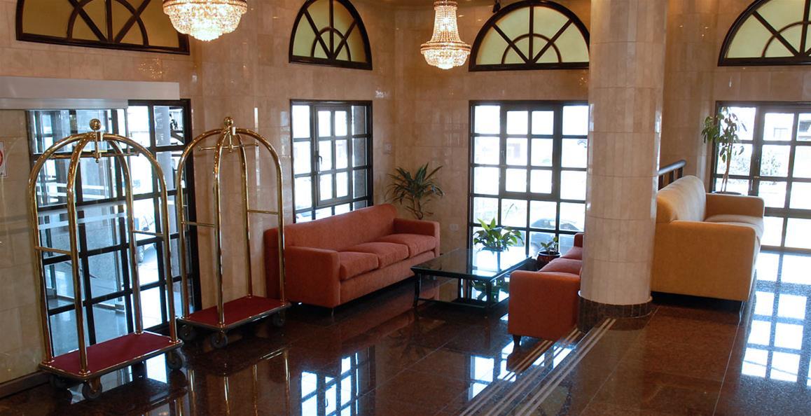 Status Hotel Casino