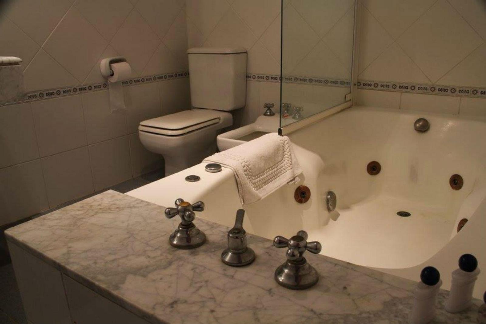 Hotel Reviens