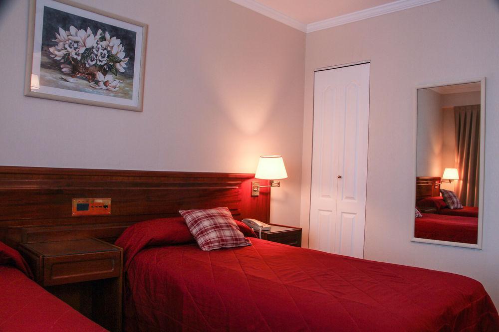 Hotel Reviens