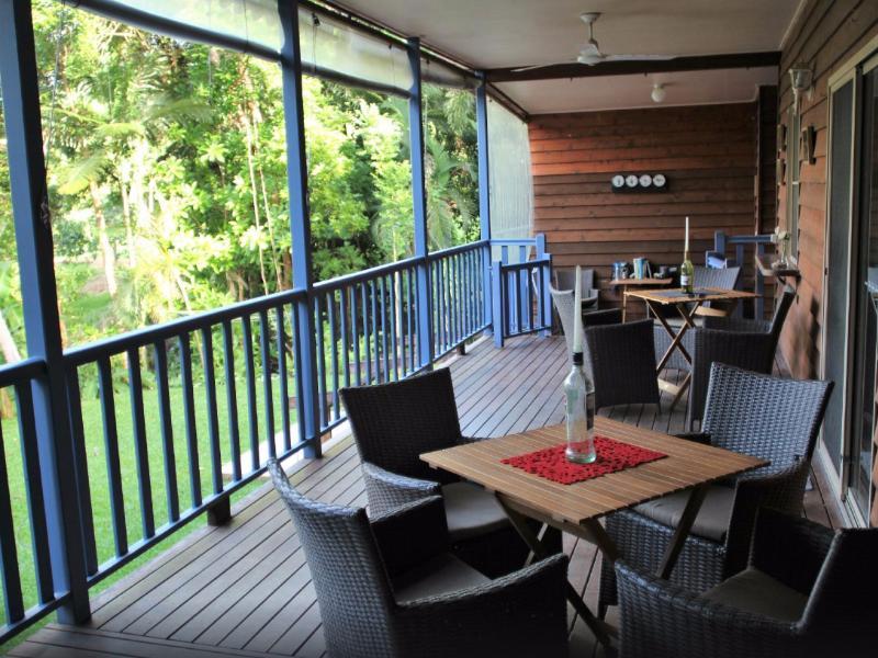 Daintree Village Hideaway
