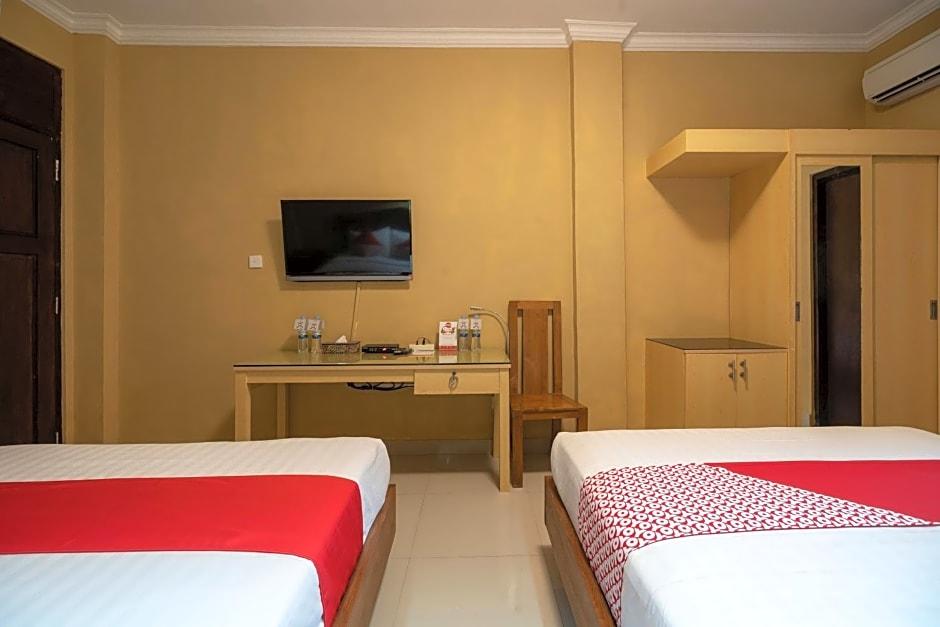 Dante Guest House by OYO