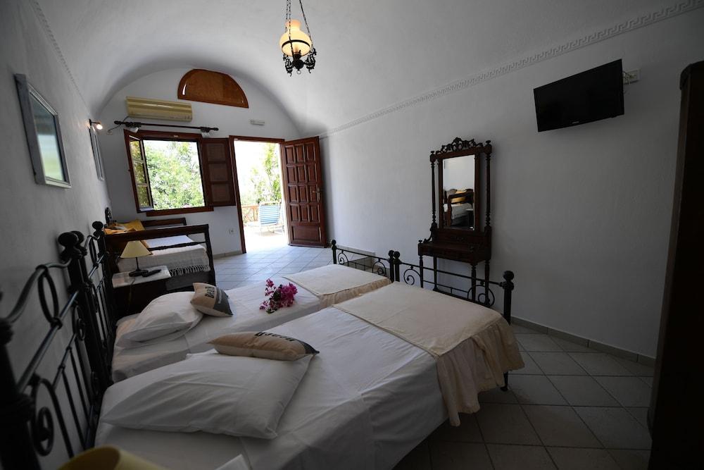 Philoxenia Villas