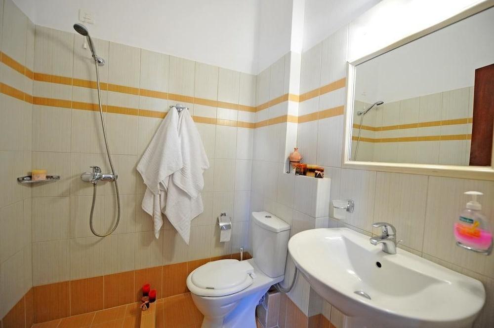 Philoxenia Villas