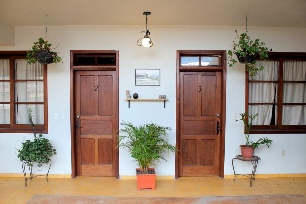La Ronda Downtown Hostel