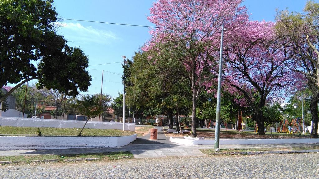 Acosta Ñu Apart Hotel