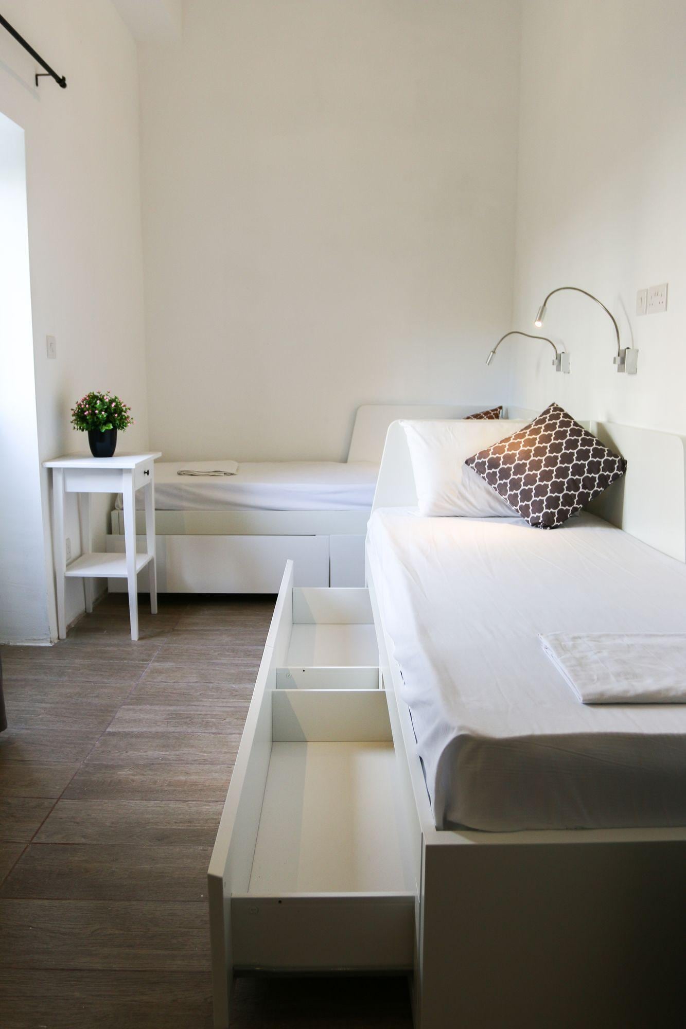 Inhawi Hostel