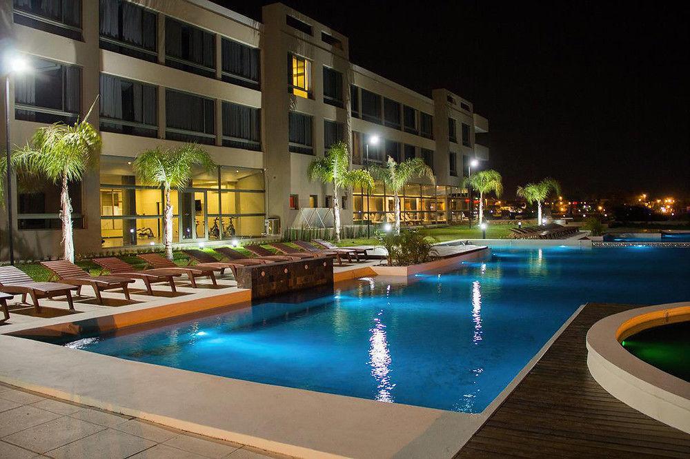 Arena Resort