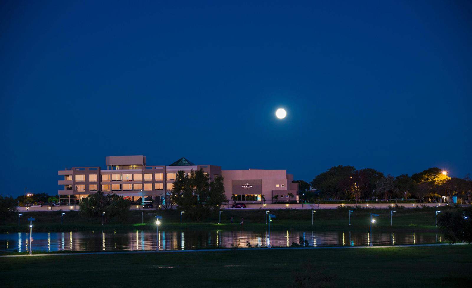Arena Resort