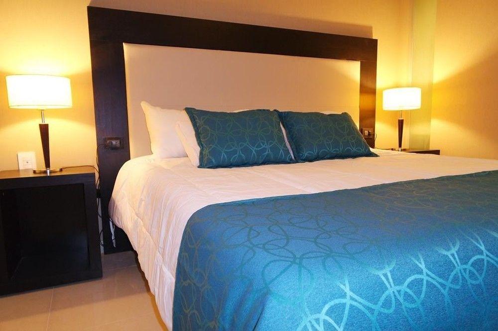 Arena Resort