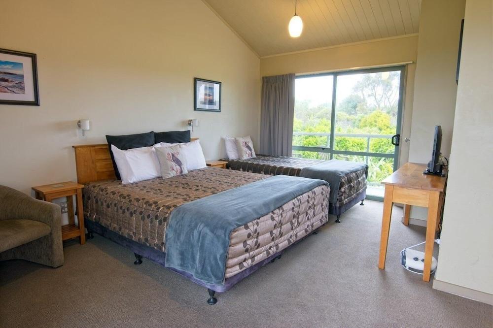 Omau Settlers Lodge